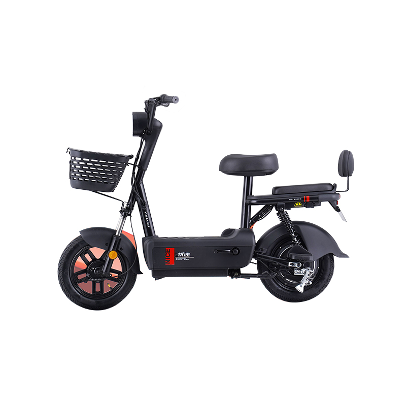 Ako dobre funguje model CoolRun Electric Scooter z hľadiska stability jazdy a presnosti riadenia pri vyšších rýchlostiach alebo pri ostrých zákrutách?