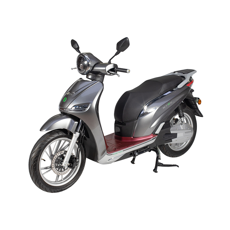 Aký je rozdiel medzi elektrickým bicyklom s nábojom a stredným pohonom z hľadiska účinnosti?