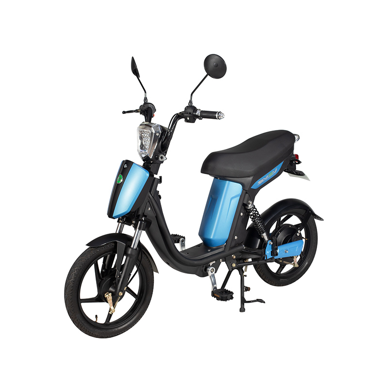 Aká je ochrana pred vetrom, ktorú ponúka kapotáž Versatile Motorcycle v porovnaní s inými motocyklami určenými na jazdu v teréne na dlhé vzdialenosti?